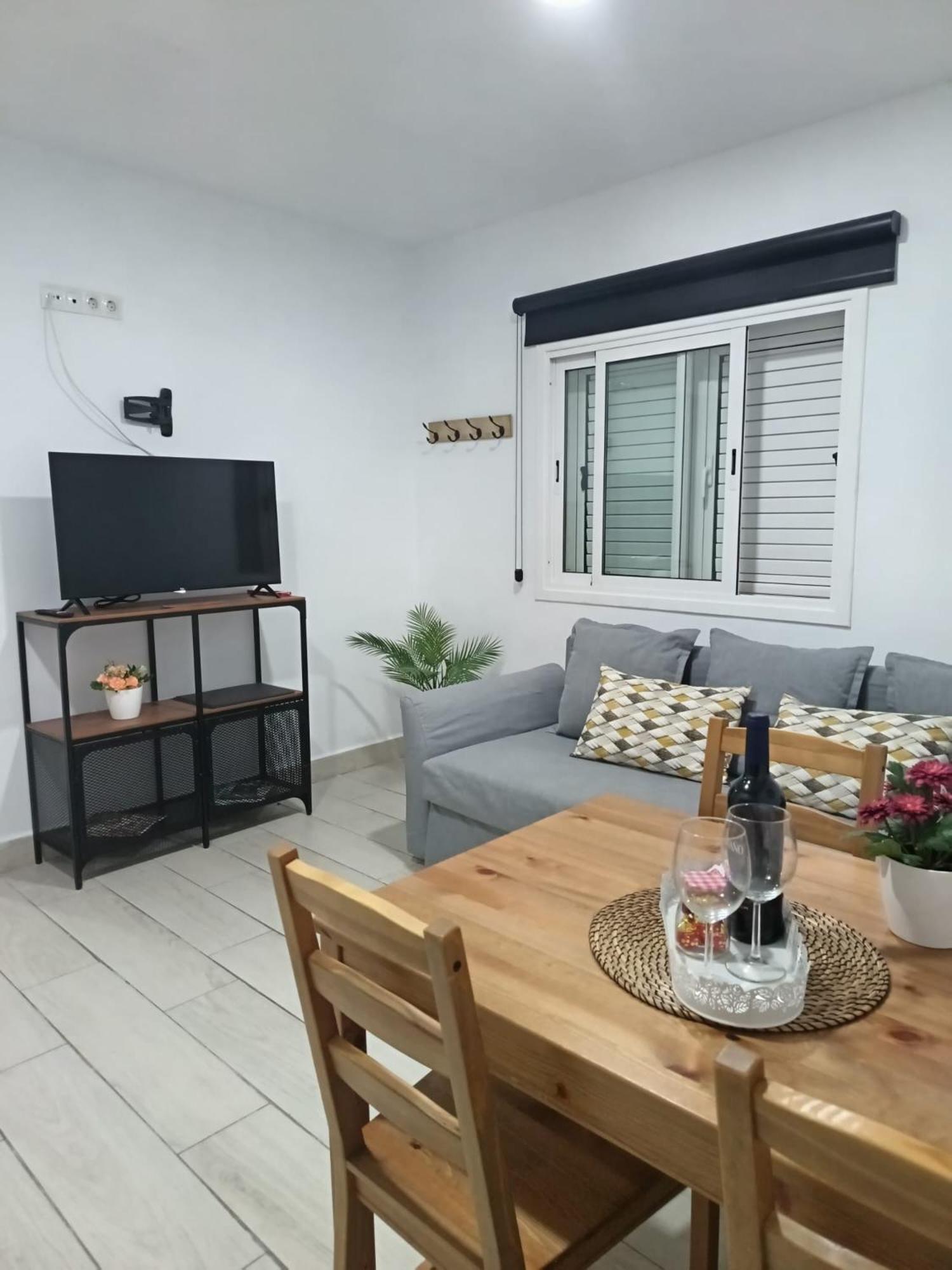 Kyomu El Pilar Appartement *